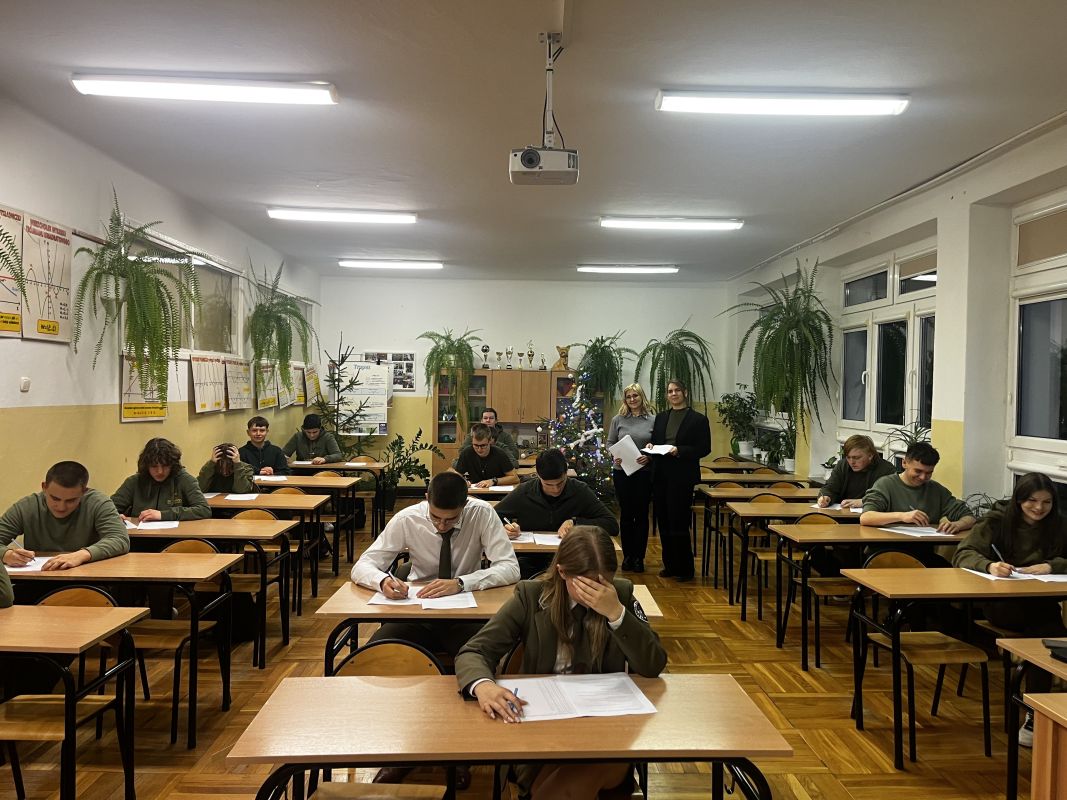 Czekamy na wyniki etapu szkolnego konkursu „Poznaj swoje prawa w pracy”