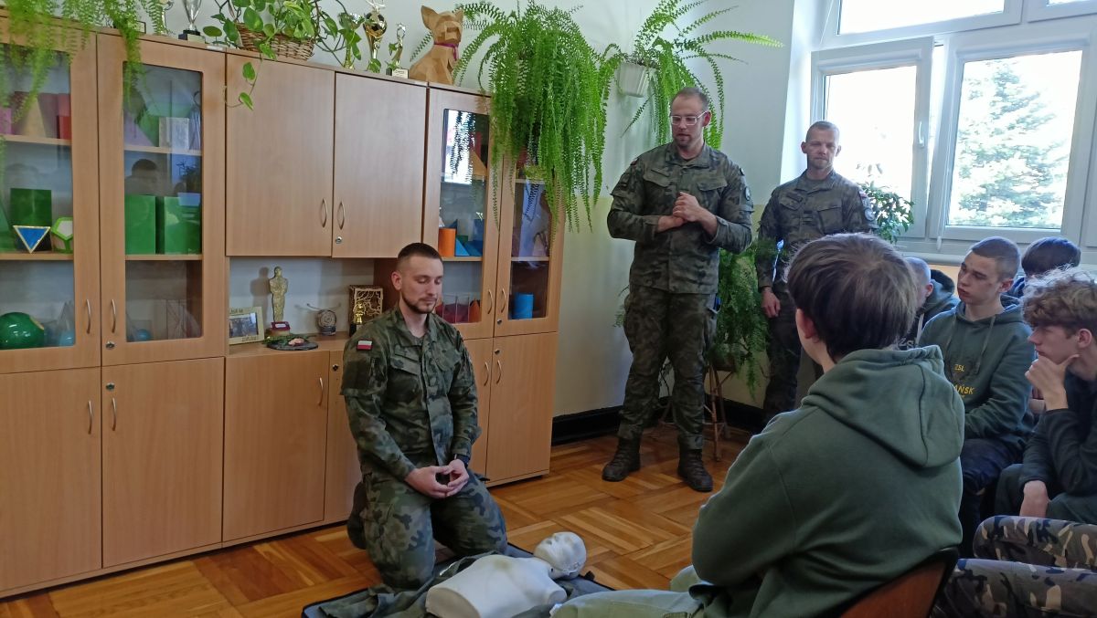 Edukacja z wojskiem