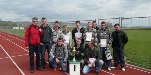 2010-04-28 Mistrzostwa powiatu szkół ponadgimnazjalnych w lekkiej atletyce