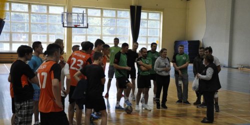 2015-10-14 TURNIEJ PIŁKI SIATKOWEJ   Z OKAZJI DNIA EDUKACJI NARODOWEJ
