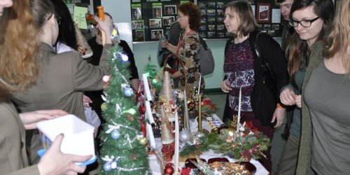2015-12-14 Kiermasz charytatywny „Podziel się świąteczną radością” 