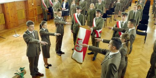 01-06-2021 Ślubowanie uczniów klas pierwszych
